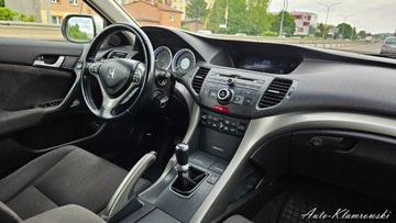 Honda Accord VIII Kombi 2.0 VTEC 156KM 2011 Honda Accord Honda Accord 2.0i Klima Biala perla Zadbany 2.0 156KM, zdjęcie 14