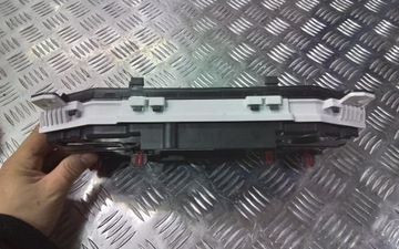 YARIS CROSS PŘÍSTROJOVÁ DESKA BUDÍKY EUR 83800F5C40