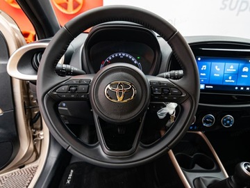 Toyota Aygo X 1.1 VVT-i 72KM 2025 Od ręki - Teamplayer 1.0 Benzyna 72KM | Podgrzewane fotele!, zdjęcie 12