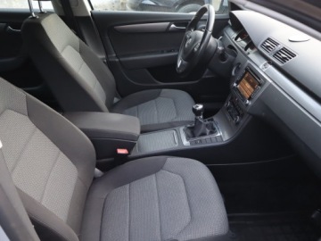 Volkswagen Passat B6 Sedan 1.8 TSI 160KM 2010 VW Passat 1.8 TSI, Salon Polska, Klima, zdjęcie 8