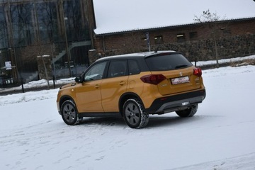 Suzuki Vitara III 2022 Suzuki Vitara 1.5Hybrid 117KM AUTOMAT 2022r. SALON, zdjęcie 3