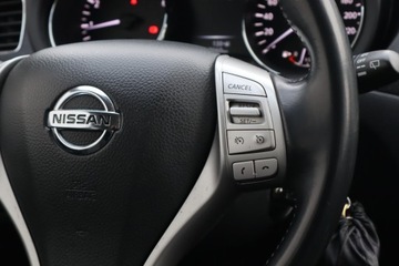 Nissan Pulsar 1.2 DIG-T 115KM 2015 Nissan Pulsar 1.2 DIG-T, Salon Polska, Serwis ASO, zdjęcie 15