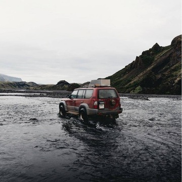 Преобразователь Green Cell с 12 В на 230 В, 300 Вт/600 Вт Ms