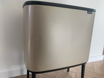 BRABANTIA BO TOUCH BIN БОЛЬШОЙ МУСОРНЫЙ БАК 36Л