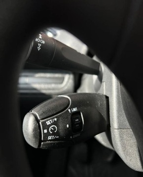 Peugeot 208 I Hatchback 3d 1.2 VTI 82KM 2013 Peugeot 208 Czujniki Parkowania Climatronic Alu Gwarancja w cenie Warszaw, zdjęcie 23