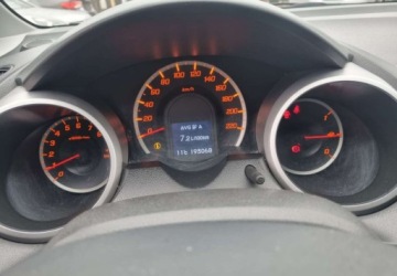 Honda Jazz III 1.4 i-VTEC 100KM 2009 Honda Jazz Honda Jazz 1.4 i-VTEC Elegance 1.3 Benzyna 100KM, zdjęcie 23