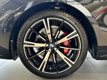 BMW Seria 5 G90-91 2025 BMW Seria 5 540d xDrive Sport Sedan 3.0 (303KM) 2025, zdjęcie 13