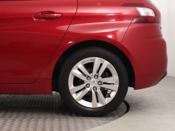 Peugeot 308 II Hatchback 5d 1.6 HDi 92KM 2014 Peugeot 308 1.6 HDi, Salon Polska, Klima, zdjęcie 14