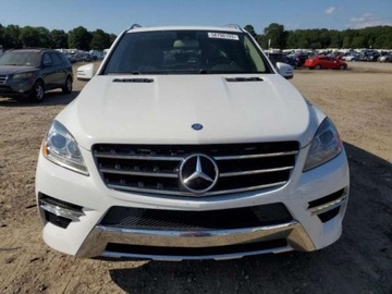 Mercedes Klasa M W166 2015 Mercedes-Benz ML 2015 MERCEDES-BENZ ML 400 4MA..., zdjęcie 5