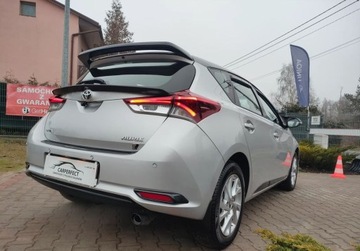 Toyota Auris II Hatchback 5d Facelifting 1.6 Valvematic 132KM 2015 Toyota Auris Super stan GWARANCJA 1.6 VALVEMATIC Premium Zobacz 1.6, zdjęcie 3