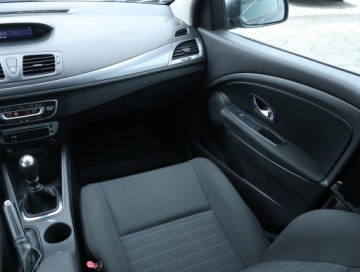 Renault Megane III Hatchback Facelifting 2013 Energy TCe 115KM 2015 Renault Megane 1.2 TCe, Salon Polska, Klima, zdjęcie 7