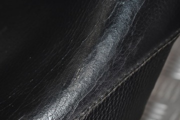 Сиденье CORBIN AND HARLEY DAVIDSON SOFTAIL 06-11