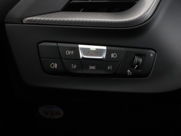 BMW Seria 1 F40 Hatchback M 2.0 M135i 306KM 2022 BMW 135 FV23% M135i 306KM Navi Czujniki przód i, zdjęcie 39