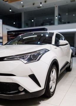 Toyota C-HR I Crossover 1.8 Hybrid 122KM 2019 Toyota C-HR 1.8 Hybrid Premium 1.8 Hybryda 122KM, zdjęcie 11