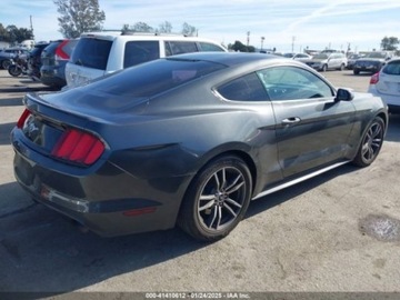 Ford Mustang VI 2017 Ford Mustang 2017 FORD MUSTANG ECOBOOST 2.3 Benzyna 310KM, zdjęcie 4