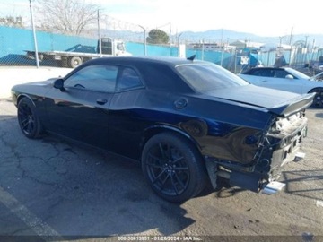 Dodge Challenger III 2022 Dodge Challenger Scat Pack 2022 6.4l 6.4 Benzyna 485KM, zdjęcie 4
