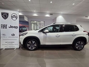 Peugeot 2008 I SUV Facelifting 1.2 PureTech 110KM 2018 Peugeot 2008 1.2 Pure Tech 110KM Allure EAT6 SalonPL Gwarancja Dealer 1.2, zdjęcie 3