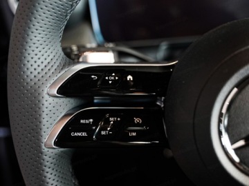 Mercedes GLC C254/X254 Coupe 2.0 220d 197KM 2026 GLC Coupe 220 d 4-Matic AMG Line 2.0 (197KM) 2026, zdjęcie 8