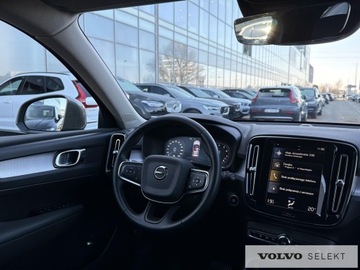 Volvo XC40 Crossover 1.5 T3 163KM 2020 Volvo XC 40 XC40 T3 Momentum Pro aut, Pakiet Park, zdjęcie 10