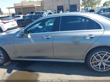 Mercedes Klasa E W213 2021 Mercedes-Benz Klasa E 2021r, E 450, 4Matic, 3.0L 3.0 Benzyna 362KM, zdjęcie 5