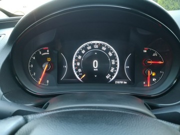 Opel Insignia I Country Tourer 2.0 CDTI Ecotec 170KM 2016 Opel Insignia 2.0 CDTI 170KM Klimatronik Led, zdjęcie 13