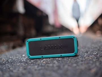 Портативная колонка LAMAX Storm1 40 Вт + USB светодиодная лампа