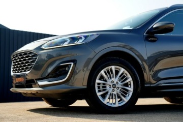 Ford Kuga III SUV Plug-In 2.5 Hybrid 190KM 2023 Ford Kuga VIGNALE skóra Nawi FUL LED el.klapa, zdjęcie 6