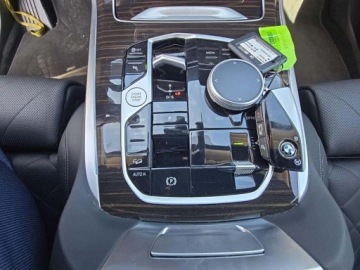 BMW X7 2025 BMW X7 XDrive40I 2025 3.0 Benzyna 375KM, zdjęcie 9