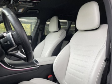 Mercedes Klasa C W206 Limuzyna 2.0 300d 265KM 2025 C Klasa 300 d 4-Matic AMG 2.0 (265KM) 2025, zdjęcie 4