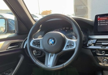 BMW Seria 5 G30-G31 Limuzyna Facelifting 3.0 530d 286KM 2022 BMW Seria 5 530D xDrive 285KM 4x4 M Sport Hifi Webasto M Pro Adapt. LED 3.0, zdjęcie 13