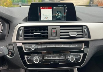 BMW Seria 1 F20-F21 Hatchback 5d Facelifting 2017 118i 136KM 2018 BMW Seria 1 1.5 Benyzna 136KM LED Nawigacja Sensor Klimatyzacja 1.5 Benzyna, zdjęcie 16