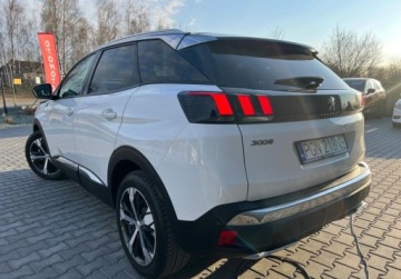Peugeot 3008 II Crossover 1.2 PureTech 130KM 2019 Peugeot 3008 bezwypadekcrosswayledjak nowy 1.2 Benzyna 130KM, zdjęcie 10