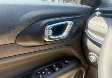 Jeep Compass II SUV Facelifting 1.5 MHEV T4 130KM 2025 Jeep Compass JEEP Compass E-Hybrid Summit MHEV T4 Turbo 130KM DCT7Rocznik, zdjęcie 16