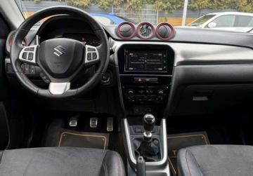 Suzuki Vitara III SUV 1.4 BOOSTERJET 140KM 2017 Suzuki Vitara 1.4T gwarancjaNAVI KAMERA SKORAALCANTARA Bezwypadkowa, zdjęcie 32