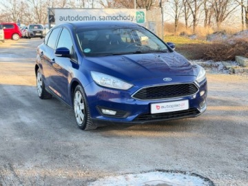 Ford Focus III Sedan Facelifting 1.0 EcoBoost 125KM 2015 Ford Focus Raty Klima usb benzynka 125KM Niski przebieg 127tys km Gwarancja, zdjęcie 4