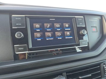 Volkswagen Polo VI Hatchback 5d Facelifting 1.0 TSI 95KM 2022 Volkswagen Polo 1.0 TSI 95KM LED klima Parktronic, zdjęcie 16