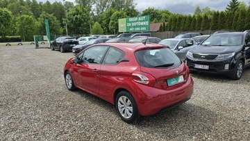 Peugeot 208 I Hatchback 3d 1.2 VTI 82KM 2014 Peugeot 208 navi, PDC, zdjęcie 1