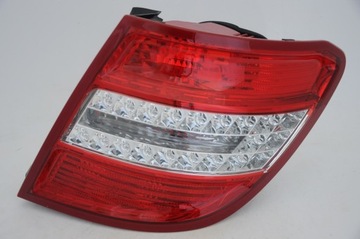 MERCEDES C W204 KOMBI 06-10 LAMPA TYLNA LED PRAWA
