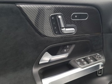 Mercedes GLB SUV 2.0 220d 190KM 2025 MERCEDES-BENZ GLB 220 d 4-Matic AMG Line 2.0 (190KM) 2025, zdjęcie 12