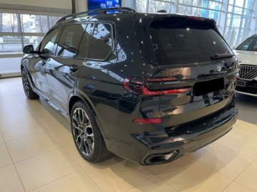 BMW X7 SUV Facelifting 3.0 40d 352KM 2026 BMW X7 xDrive40d Sport Suv 3.0 (352KM) 2026, zdjęcie 2