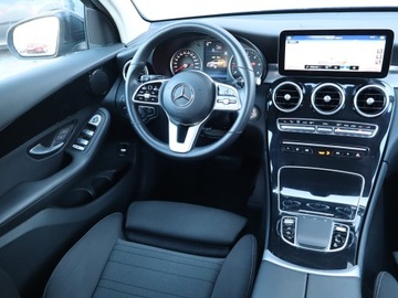 Mercedes GLC C253 SUV Facelifting 2.0 220d 194KM 2022 Mercedes GLC GLC 220 d 4MATIC, Salon Polska, zdjęcie 6