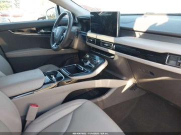 Lincoln 2022 Lincoln Nautilus Standard 2022 2.0 Benzyna 250KM, zdjęcie 9