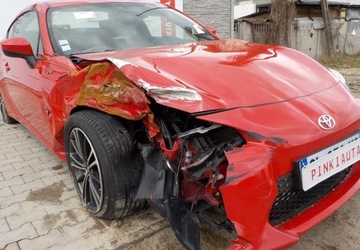 Toyota GT86 Coupe 2.0 Boxer 200KM 2015 Toyota GT86 Okazja 2.0 Benzyna 200KM, zdjęcie 2