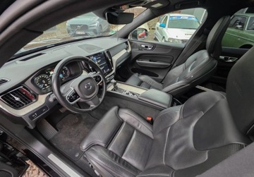 Volvo XC60 II Crossover T6 310KM 2019 Volvo XC 60 Rezerwacja 310KM AWD Masaze HAK Head-UP 2.0 Benzyna 310KM, zdjęcie 6