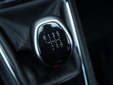 Opel 2019 Opel Grandland 1.2 Turbo, Salon Polska, zdjęcie 16