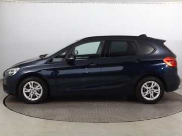 BMW Seria 2 F22-F23-F45-F46 Gran Tourer 218d 150KM 2016 BMW 2 Active Tourer 218d Active Tourer, zdjęcie 2
