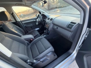 Volkswagen Touran II 1.6 TDI 105KM 2014 Volkswagen Touran Raty Panorama Automat DSG Klimatronic Navi 7 osobowy Za, zdjęcie 10