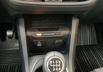 Ford Tourneo Courier II 1.0 EcoBoost 125KM 2024 Ford Tourneo Courier Ford Tourneo Courier 1.0 EcoBoost Active Benzyna 125KM, zdjęcie 33