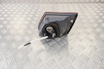 LEVÝ SVĚTLO KRYT KUFRU LEXUS GS III (GRS19_ UZS19_ URS19_) 8159130380