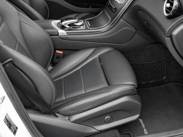 Mercedes GLC C253 Coupe 2.0 300 245KM 2018 Mercedes GLC 300 GD9C860#Coupe 300 4-Matic, zdjęcie 29